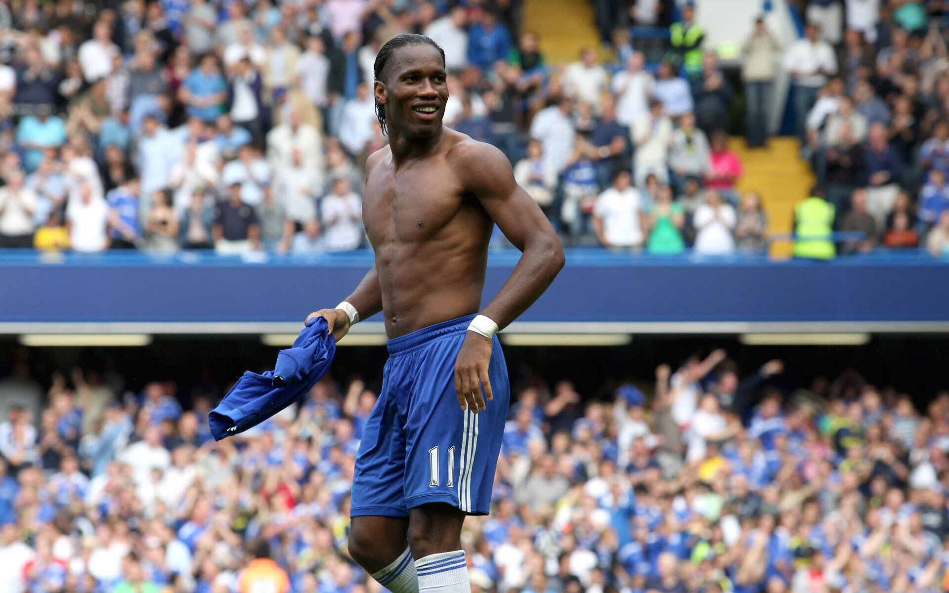 澳网次回合对决在即！上海海港演练定位球，切尔西密集防守应对